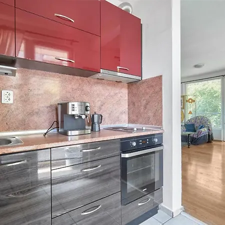 Apartment Coastal Heights ~ 2bd Flat In Burgas